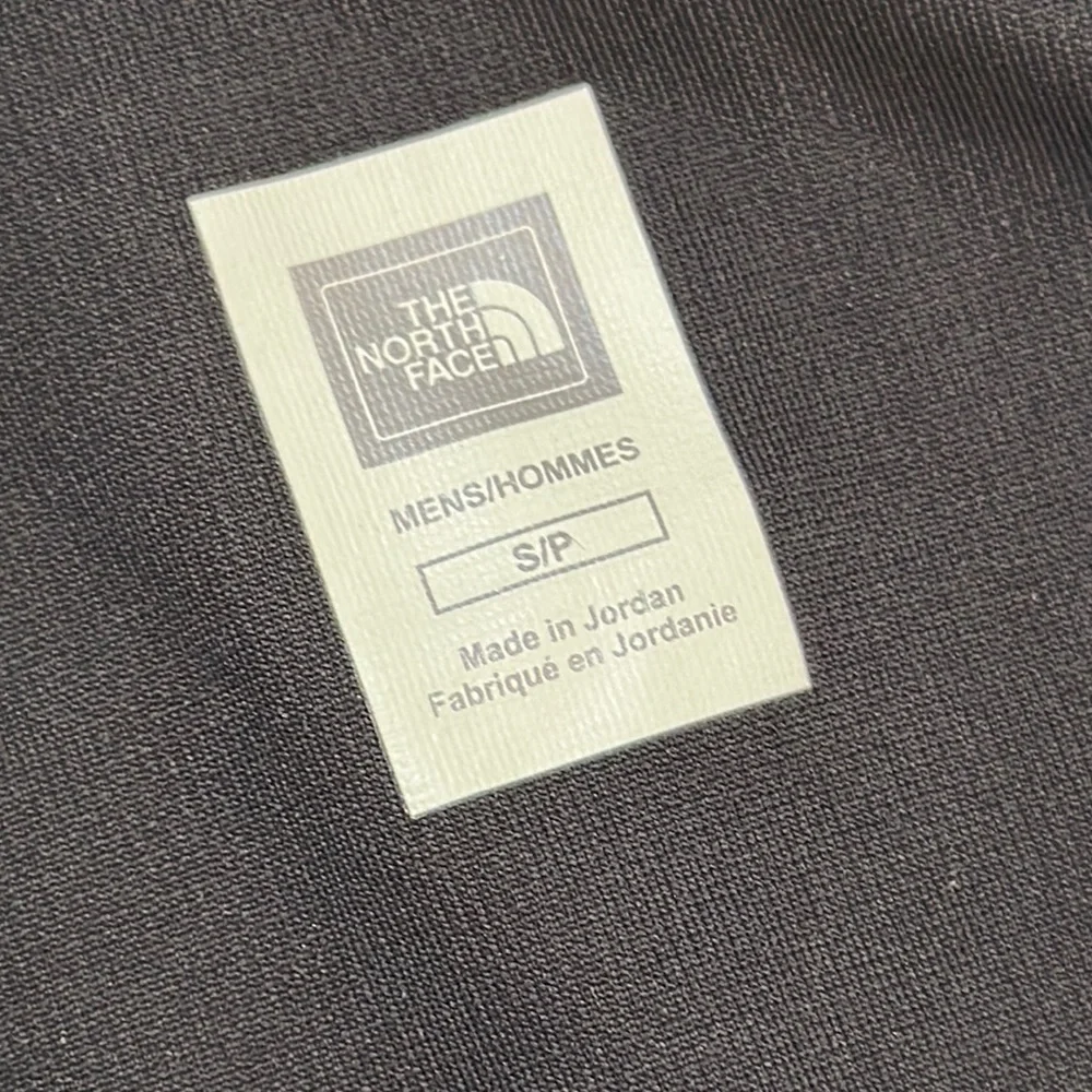 The North Face Black Men's Quarter Zip Jacket‎